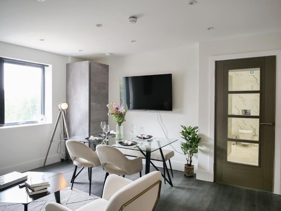 Modern One Bedroom Flat In The Heart Of Appartamento Londra