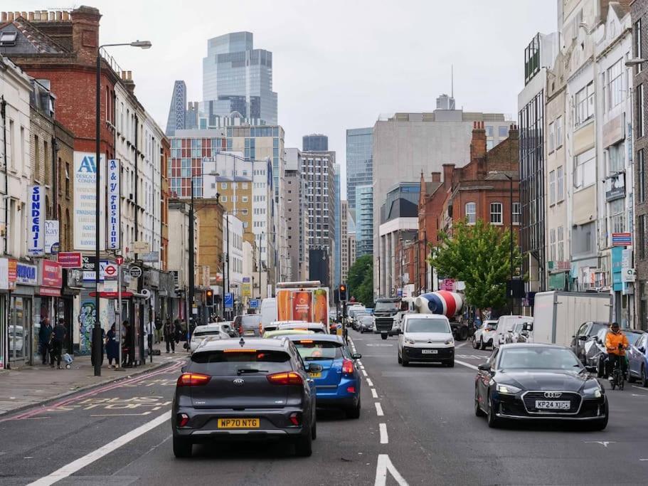 Modern One Bedroom Flat In The Heart Of Londra